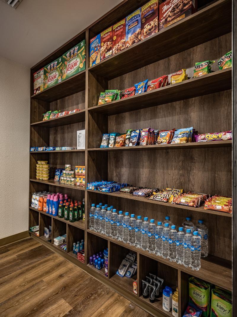 Extended Suites Saltillo Galerias Екстериор снимка